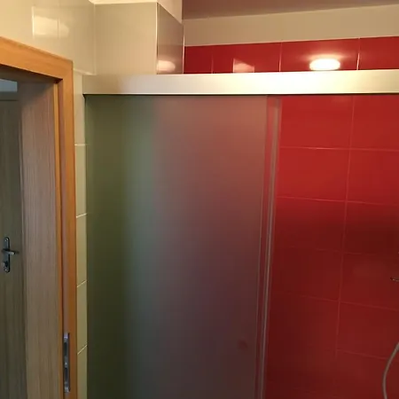 Pikolo - Izby Na Prenajom 3* Nove Mesto nad Vahom